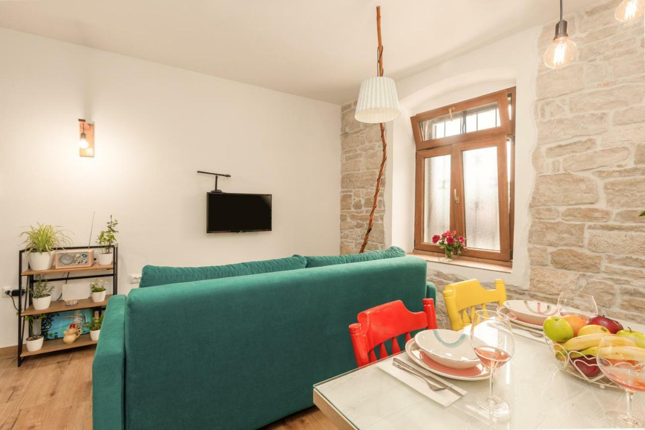 Apartment Henna Пула Екстериор снимка